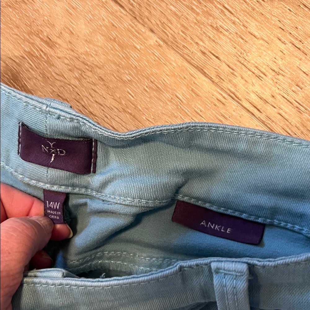 Women's NYDJ Ankle Jeans - Picture 5 of 9